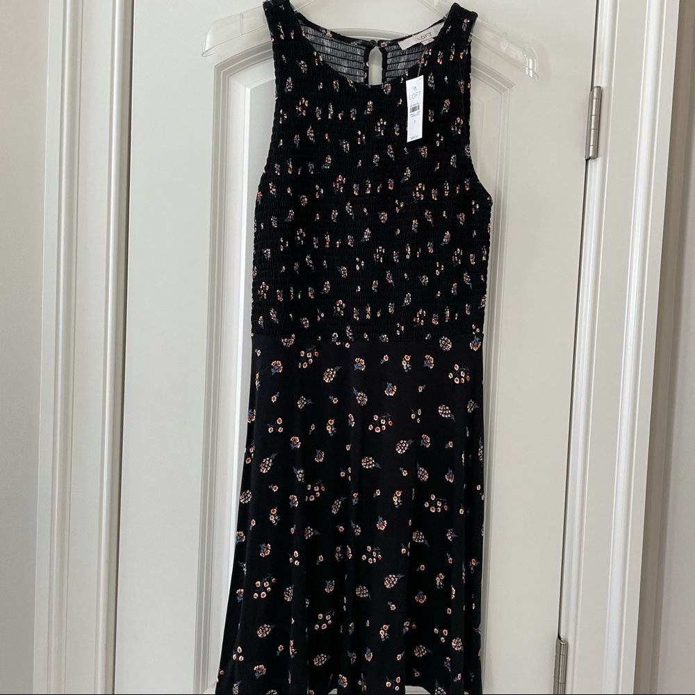 NWT LOFT Smocked Black Floral Dress Size 0